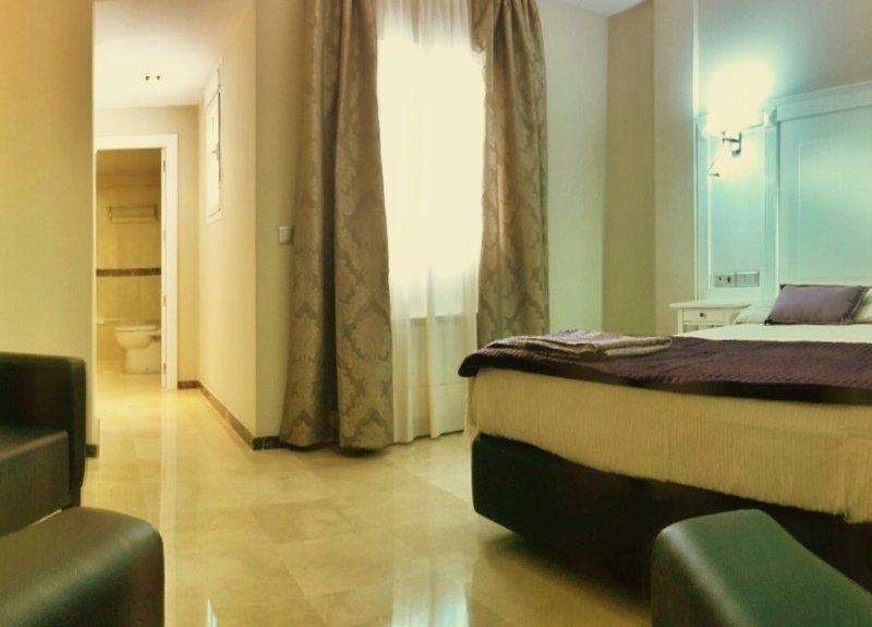 Hotel Sevilla Ronda Habitación foto